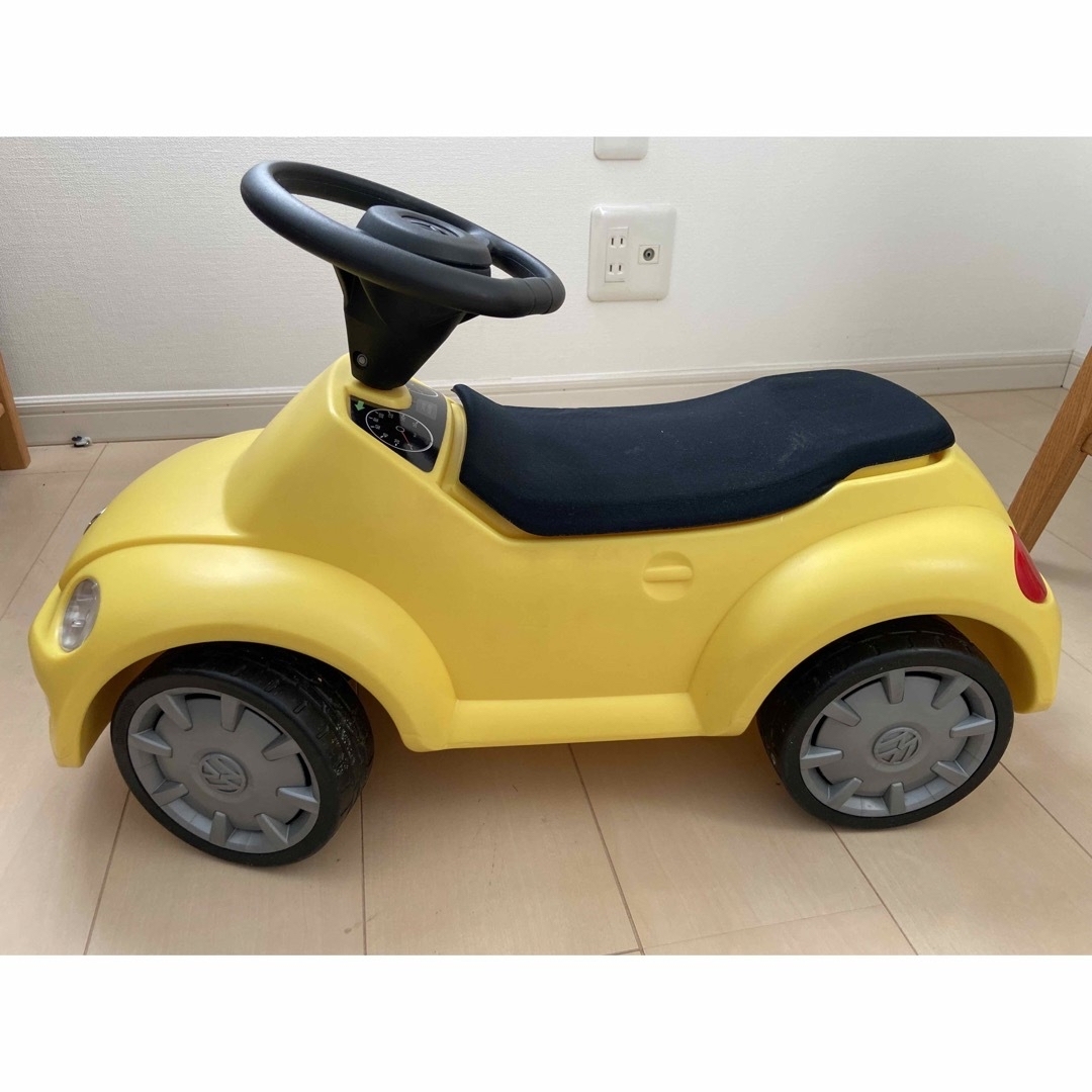 フォルクスワーゲン ビートル 足蹴り車の通販 by aoao shop|ラクマ フォルクスワーゲン ビートル 足蹴り車の通販 by aoao shop|ラクマ