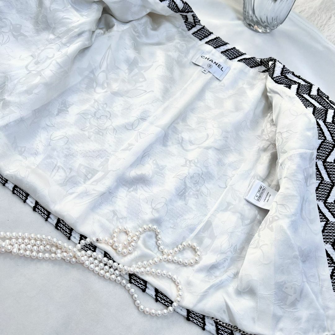 ☆CHANEL☆極美品☆ツイード☆総刺繍☆ノーカラー☆ジャケット