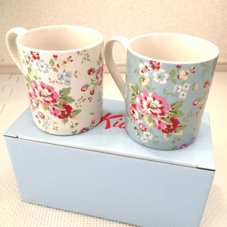 キャスキッドソン(Cath Kidston)の【新品】【未使用】Cath Kidston マグカップセット(グラス/カップ)