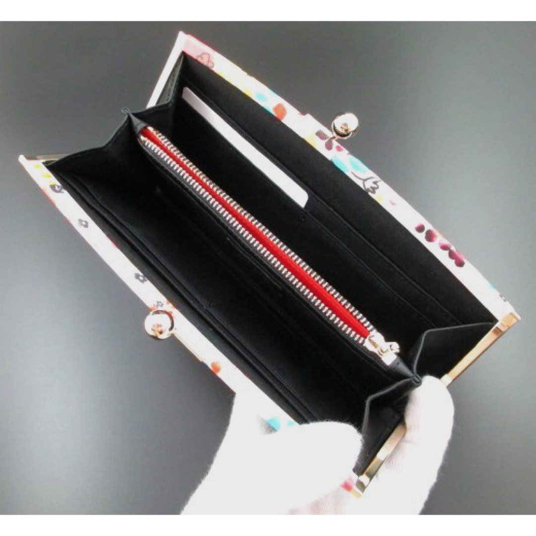 ☆残りわずか☆新品☆箱付☆ポールスミス 花柄デザイン がま口 ☆残りわずか☆新品☆箱付☆ポールスミス 花柄デザイン がま口