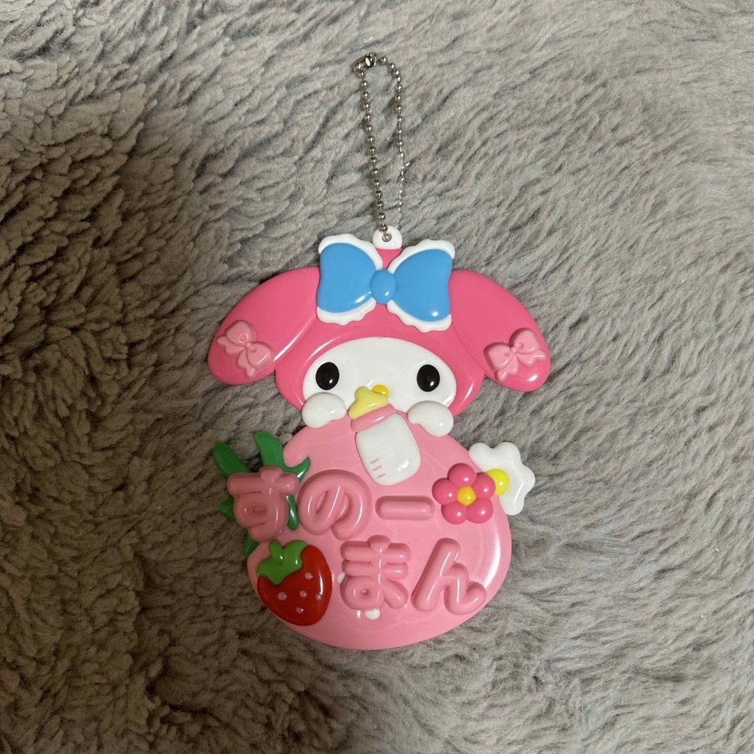 マイメロディ(マイメロディ)のサンリオピューロランド メルヘン工房 おなまえホルダー エンタメ/ホビーのおもちゃ/ぬいぐるみ(キャラクターグッズ)の商品写真