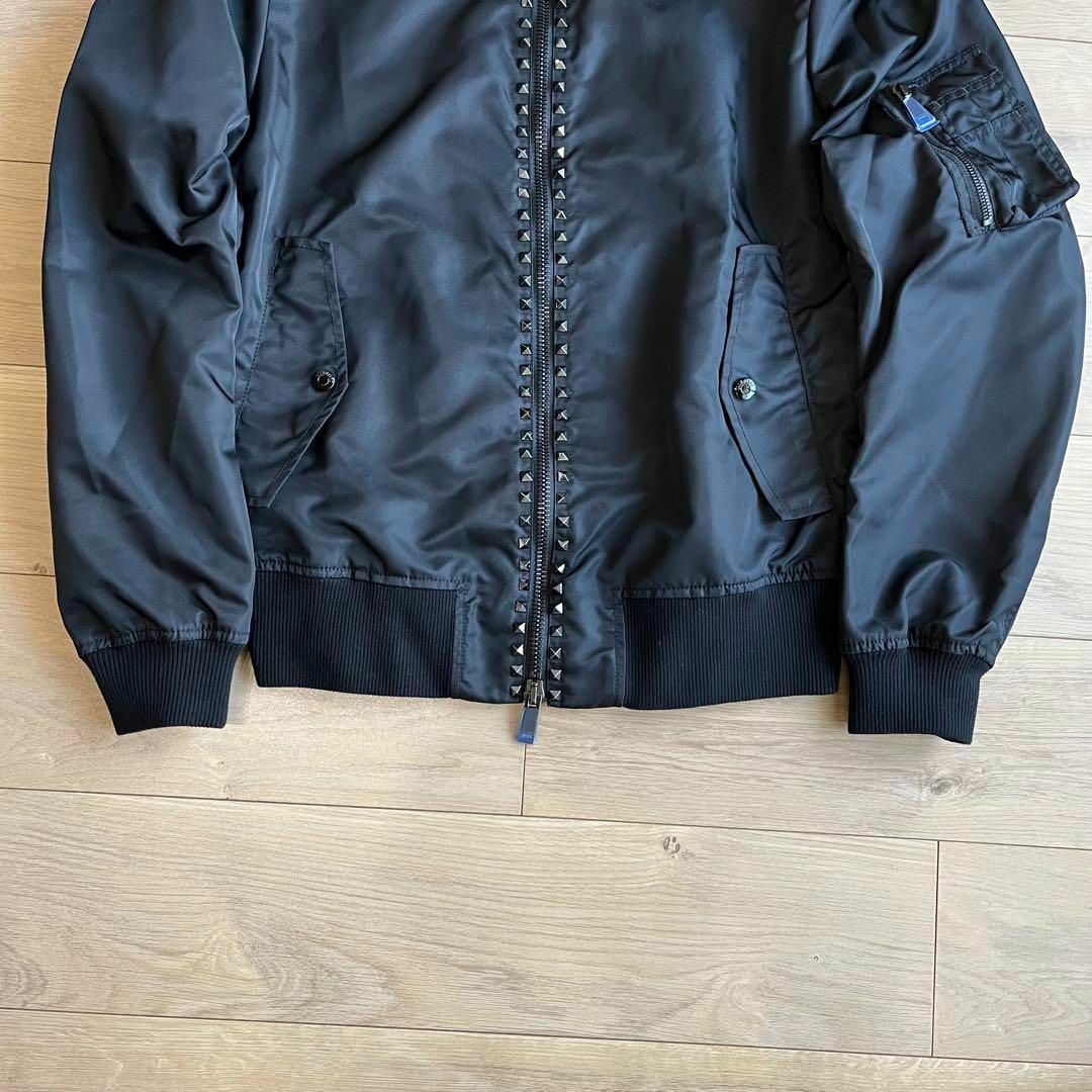 VALENTINO - 未使用品 ヴァレンティノ ロックスタッズ MA-1 VALENTINO - 未使用品 ヴァレンティノ ロックスタッズ MA-1