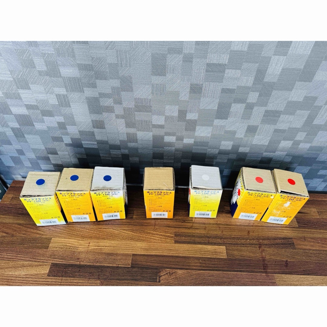TOKI ポップフラッシュ 単発 白熱電球 E26口金 POPPF-14 未 TOKI ポップフラッシュ 単発 白熱電球 E26口金 POPPF-14 未