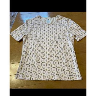 CELINE(Tシャツ(半袖/袖なし) ・ ベージュ系)のフリマアイテム一覧 CELINE(Tシャツ(半袖/袖なし) ・ ベージュ系)のフリマアイテム一覧