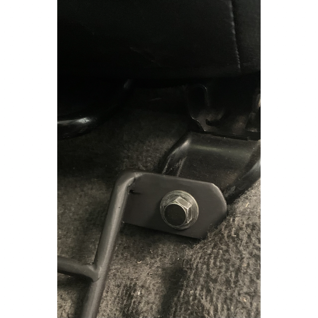 200系ハイエース フットレスト【新品・未使用】運転席・助手席用 200系ハイエース フットレスト【新品・未使用】運転席・助手席用