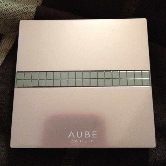 AUBE couture(オーブクチュール)のアイシャドウ コスメ/美容のベースメイク/化粧品(その他)の商品写真