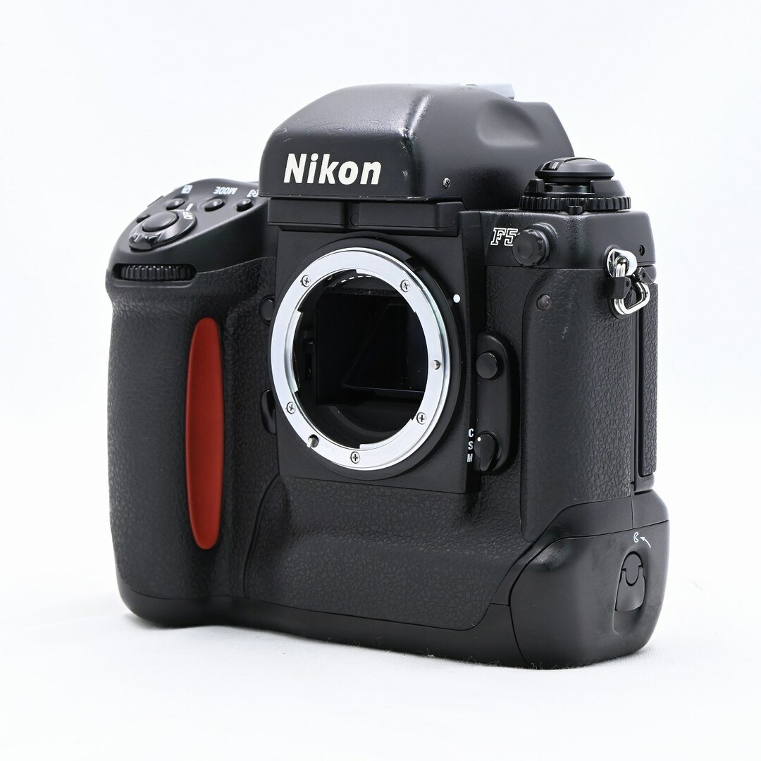 Nikon F5 ボディ Nikon F5 ボディ