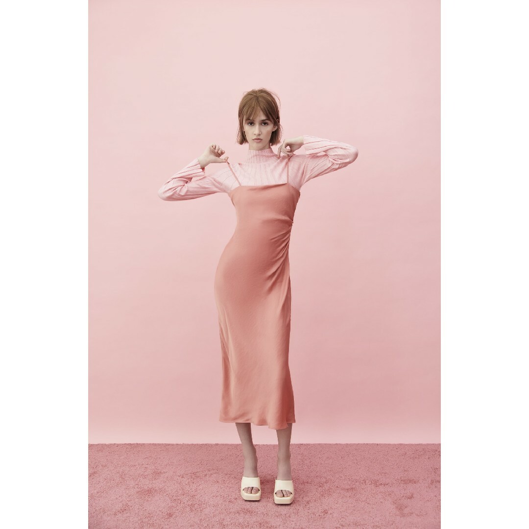 ZARA - ZARA ドレープキャミソールワンピース Sサイズ ピンクの ZARA - ZARA ドレープキャミソールワンピース Sサイズ ピンクの