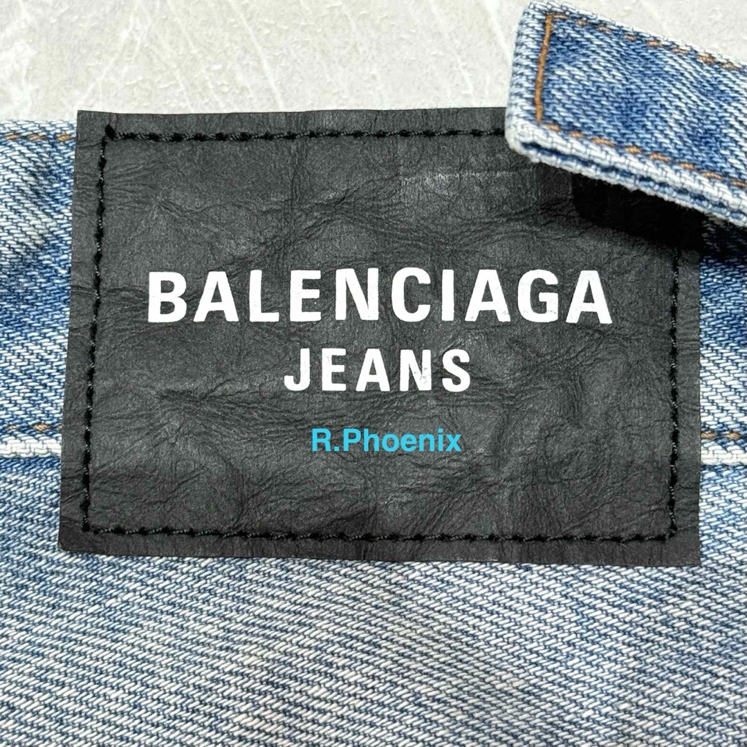 BALENCIAGA - 【BALENCIAGA】DESTROYED SKATER JEANS Sの通販 by BALENCIAGA - 【BALENCIAGA】DESTROYED SKATER JEANS Sの通販 by