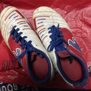 プーマ(PUMA)のサッカースパイク22.5(シューズ)