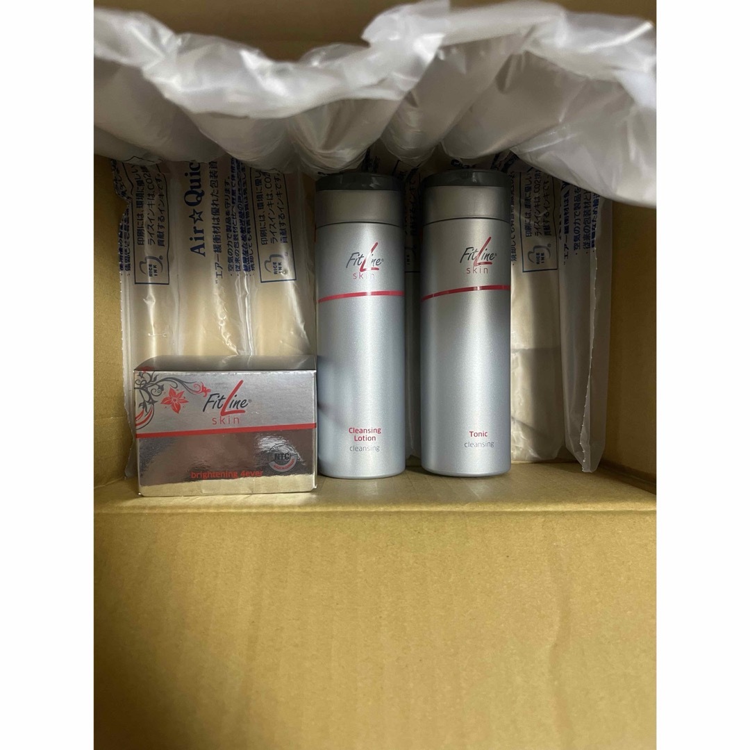 PM-インターナショナル FitLineskin4エバースキンケアセット PM-インターナショナル FitLineskin4エバースキンケアセット