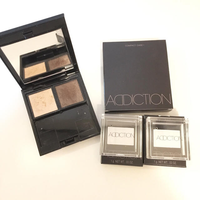 ADDICTION(アディクション)のアディクション♡2色セット コスメ/美容のベースメイク/化粧品(アイシャドウ)の商品写真