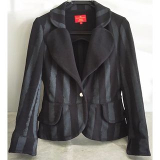 Vivienne Westwood(テーラードジャケット)のフリマアイテム一覧 Vivienne Westwood(テーラードジャケット)のフリマアイテム一覧