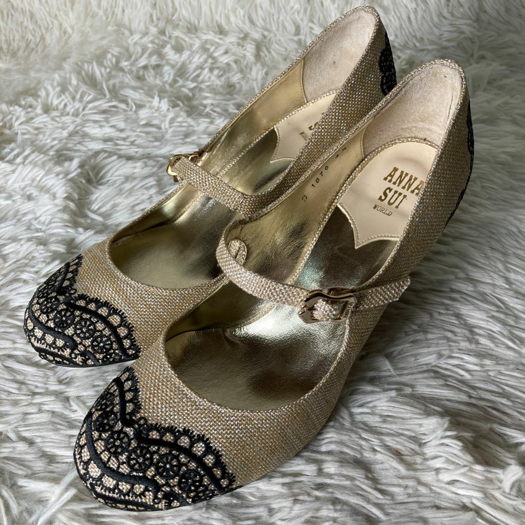 ANNA SUI - ほぼ未使用 アナスイ レース パンプス 変形ヒール 4 ANNA SUI - ほぼ未使用 アナスイ レース パンプス 変形ヒール 4