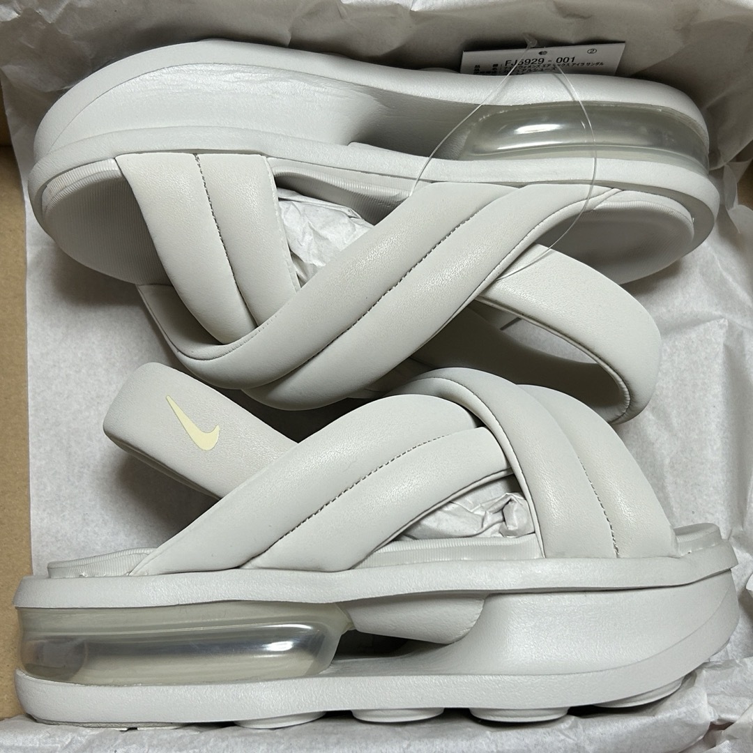 新品 NIKE エアマックスアイラ オフホワイト 新品 ナイキ 新品 NIKE エアマックスアイラ オフホワイト 新品 ナイキ