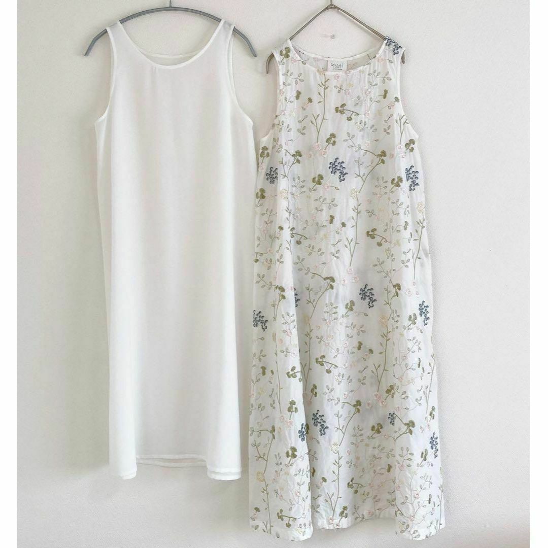 yuni - yuni 多色刺繍 草花柄 ロング ワンピース 白 F コットン yuni - yuni 多色刺繍 草花柄 ロング ワンピース 白 F コットン