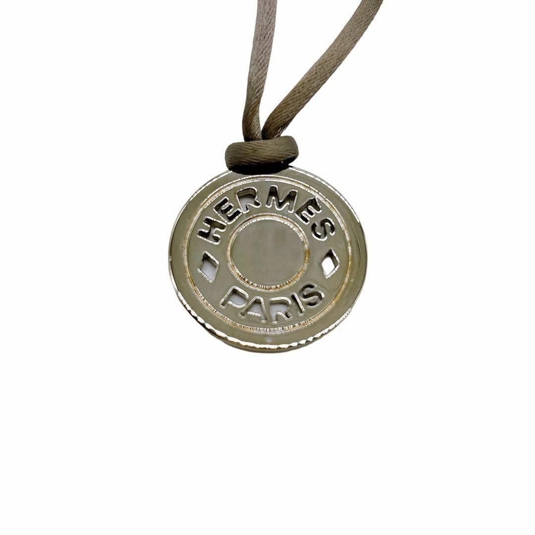 HERMES - エルメス セリエ シルクコード ネックレス ペンダント HERMES - エルメス セリエ シルクコード ネックレス ペンダント
