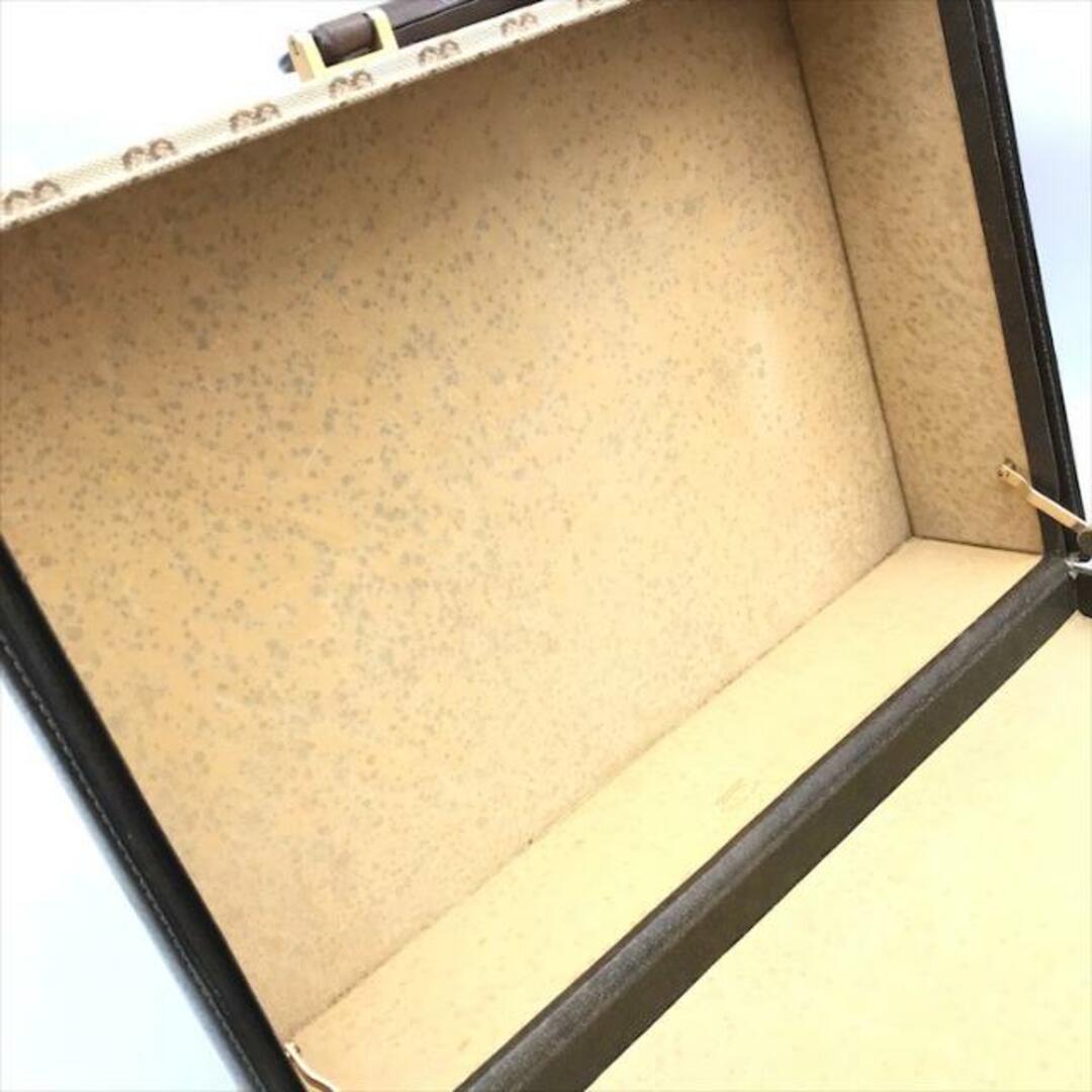 GUCCI - GUCCI グッチ オールドグッチ GG柄 アタッシュケース GUCCI - GUCCI グッチ オールドグッチ GG柄 アタッシュケース