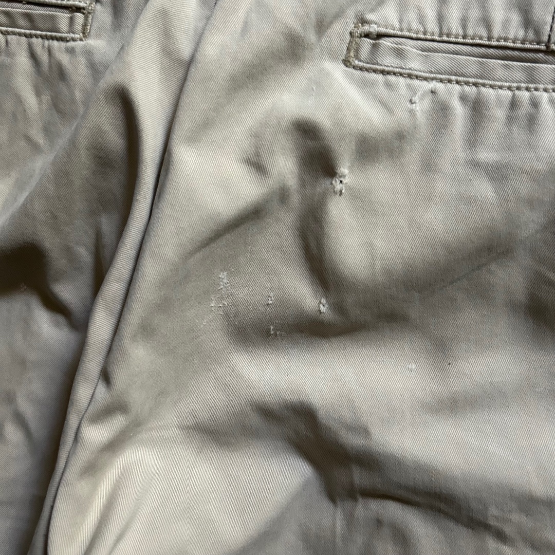 A.P.C(アーペーセー)のアーペーセー×カーハート チノパン ベージュ 31×32 メンズのパンツ(チノパン)の商品写真