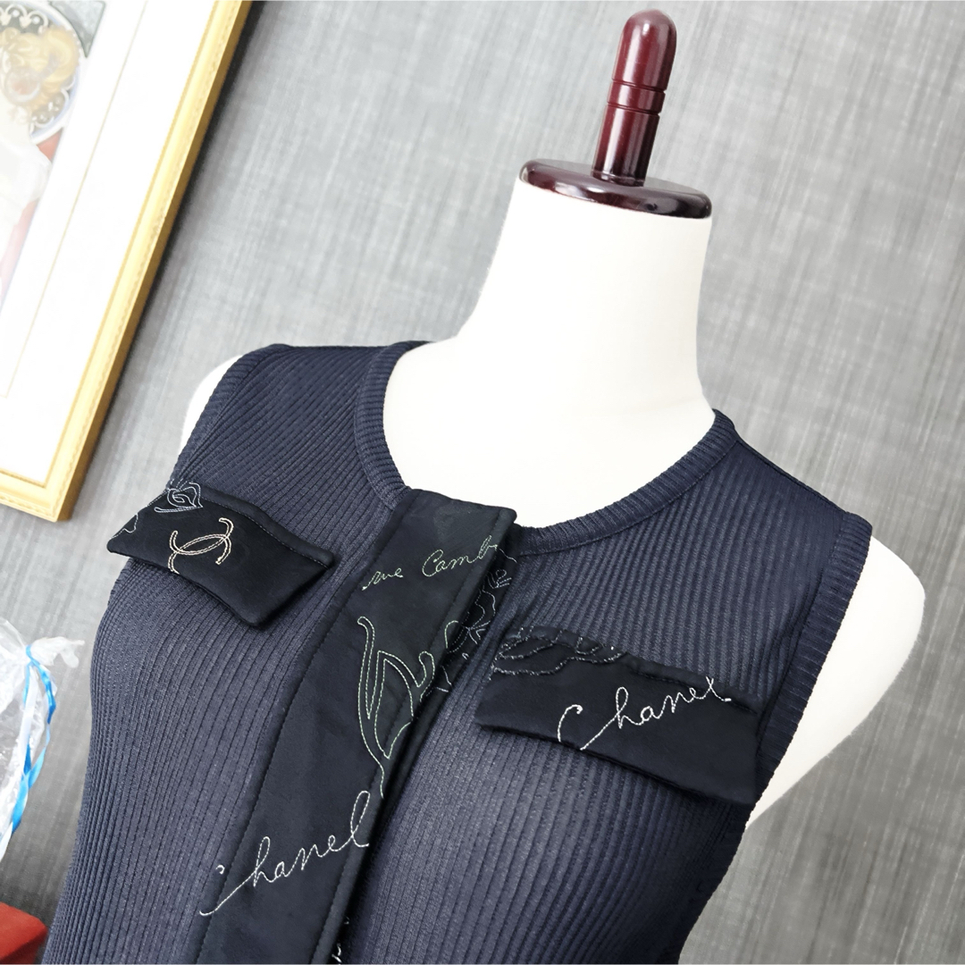 CHANEL - 美品 CHANEL シャネル トップス シルク 刺繍 エン CHANEL - 美品 CHANEL シャネル トップス シルク 刺繍 エン