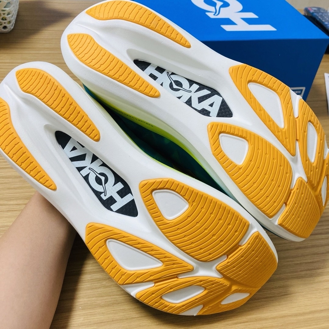 HOKA ONEONE ランニングシューズ ROCKET X2 ロケット2 HOKA ONEONE ランニングシューズ ROCKET X2 ロケット2