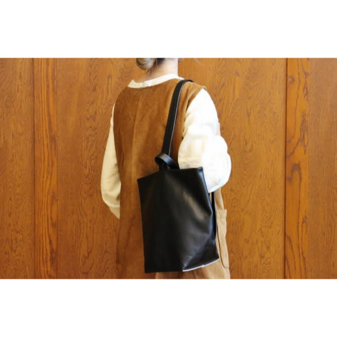 AURALEE - aetaレザーリュックの通販 by nnnnnn's shop AURALEE - aetaレザーリュックの通販 by nnnnnn's shop