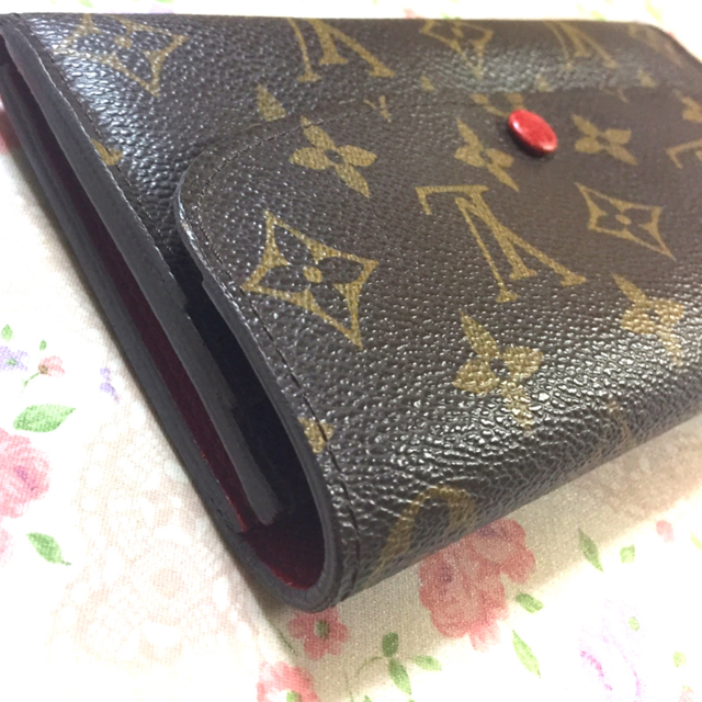 LOUIS VUITTON(ルイヴィトン)のヴィトン 財布 美品 赤 ポルトフォイユ モノグラム レッド ブラウン系 長財布 レディースのファッション小物(財布)の商品写真