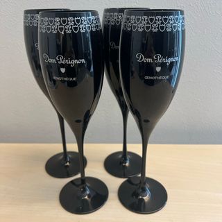 Dom Pérignon - 光るドンペリルミナス空瓶4本set!!の通販 by の Dom Pérignon - 光るドンペリルミナス空瓶4本set!!の通販 by の