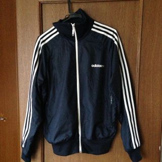 アディダス(adidas)のアディダスジャンパー(ノーカラージャケット)