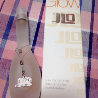 ジェニファーロペス(J.Lo)の仕事にも！glow by JLO❤値下げ(香水(女性用))