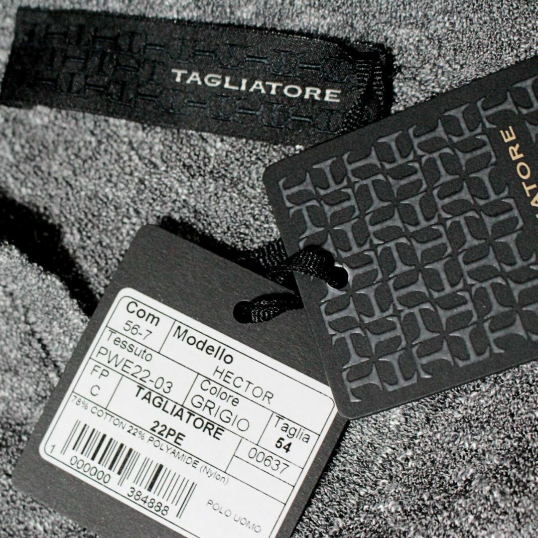TAGLIATORE - 新品 タリアトーレ イタリア製 Vネックスキッパー TAGLIATORE - 新品 タリアトーレ イタリア製 Vネックスキッパー
