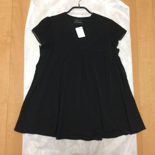 アンタイトル(UNTITLED)の新品  未使用  JEANNEKE  カットソー  M(カットソー(半袖/袖なし))