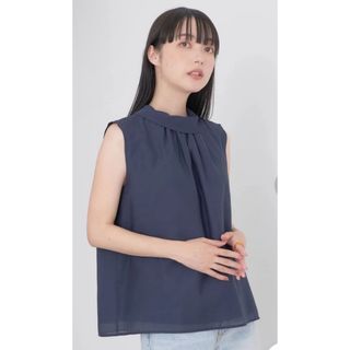 アースミュージックアンドエコロジー ロールカラーブラウス ダークネイビー