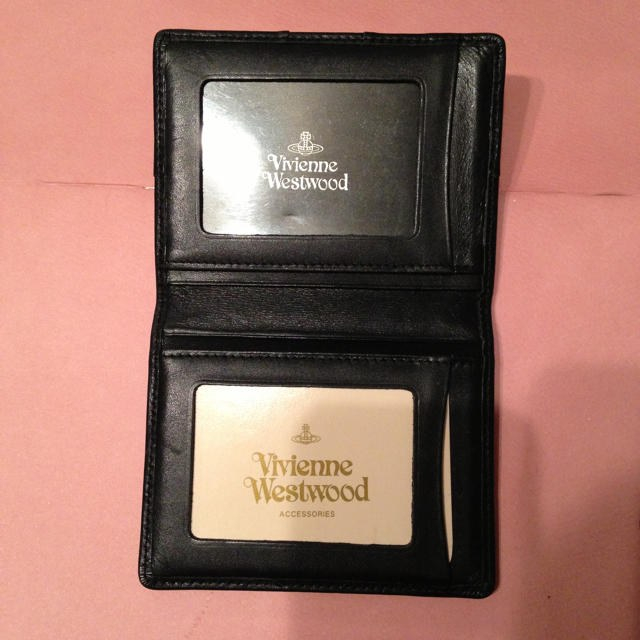 Vivienne Westwood(ヴィヴィアンウエストウッド)の長財布.パスケースset レディースのファッション小物(財布)の商品写真