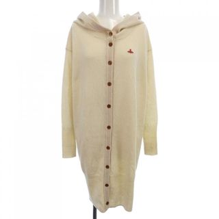 Vivienne Westwood(カーディガン ・ ベージュ系)のフリマ Vivienne Westwood(カーディガン ・ ベージュ系)のフリマ
