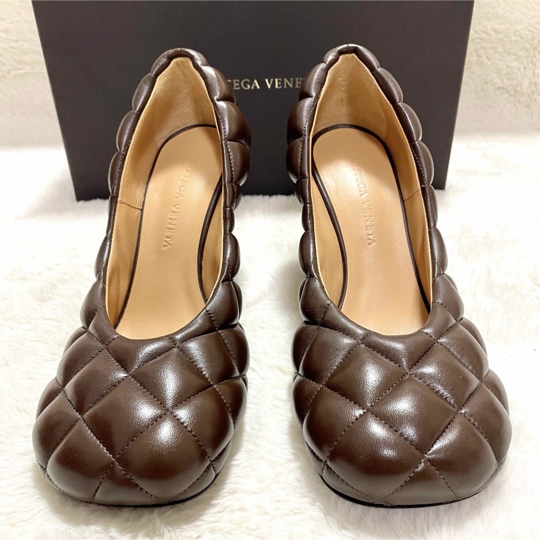 BOTTEGA VENETA - ほぼ未使用 ボッテガヴェネタ パデッド BOTTEGA VENETA - ほぼ未使用 ボッテガヴェネタ パデッド