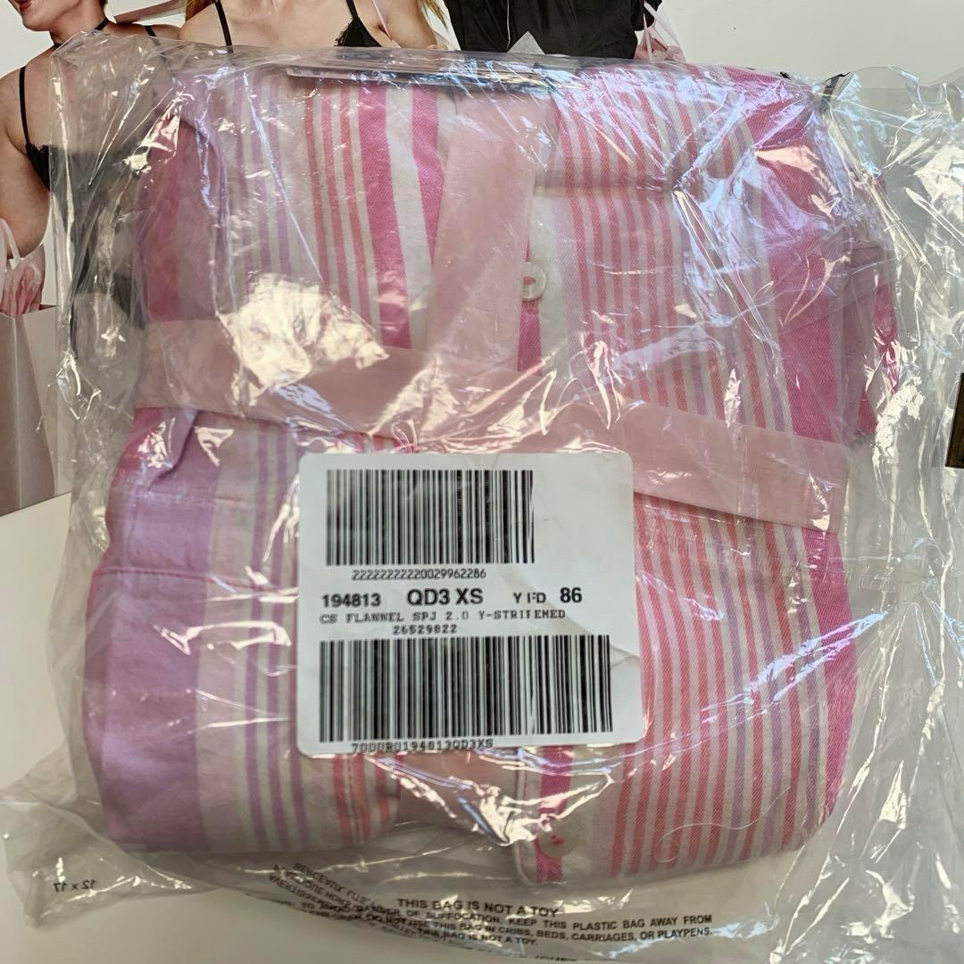 Victoria's Secret - 【新品】VS フランネル シャツ ショート Victoria's Secret - 【新品】VS フランネル シャツ ショート