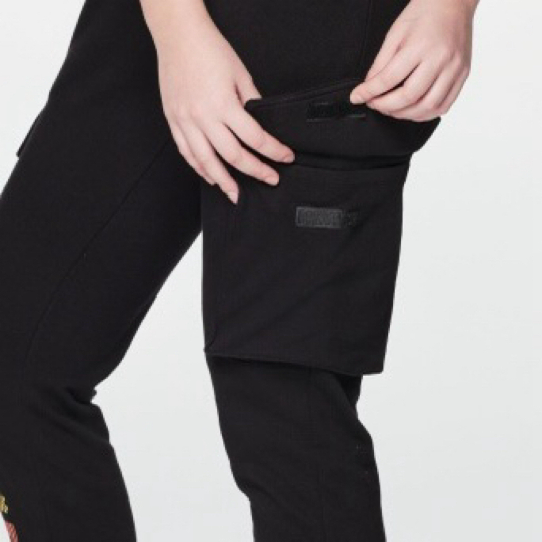 新品 ZUMBA カーゴパンツ XS ズンバウェア 正規品 男女兼用