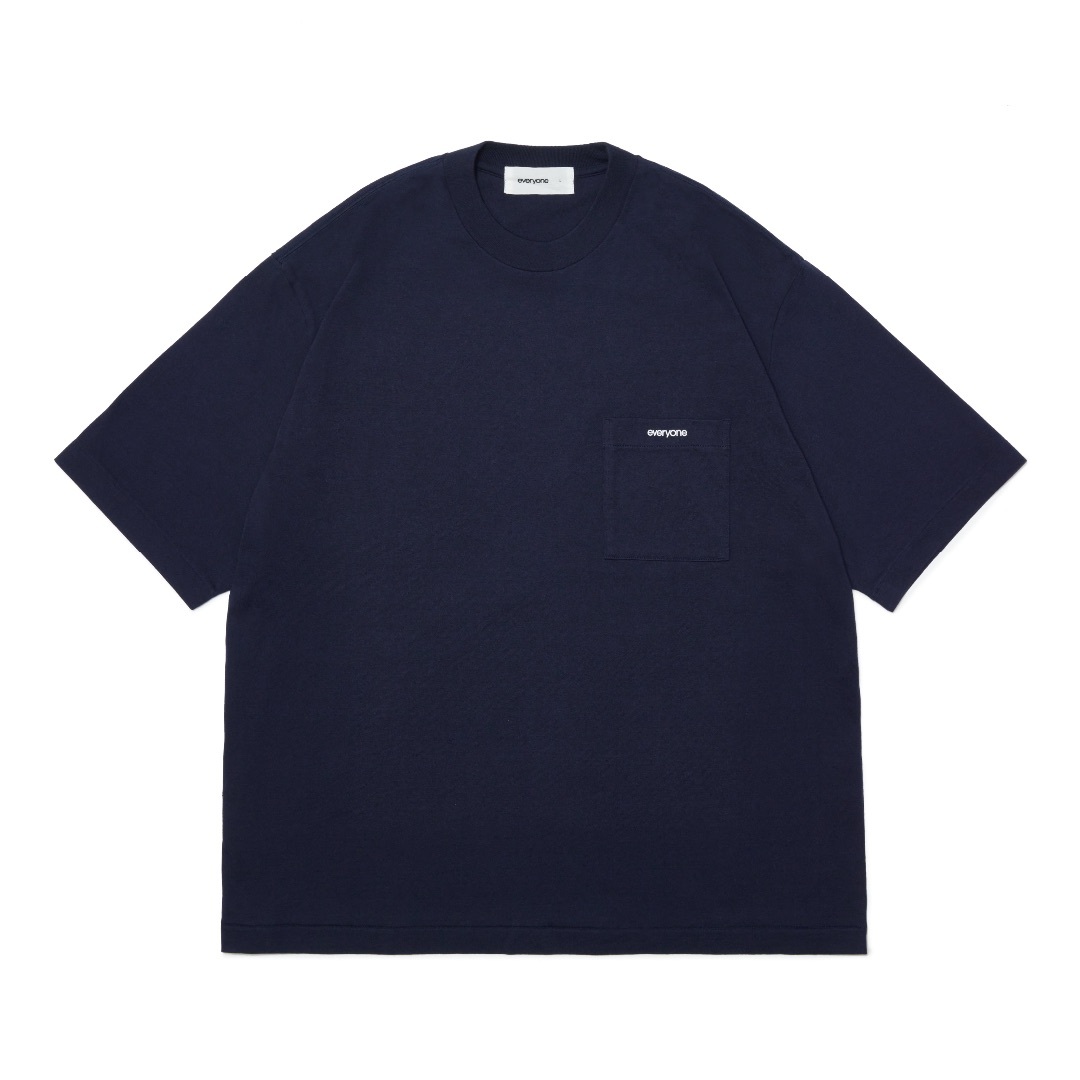 サイズＬ新品everyone pocket tee shirt(NAVY)