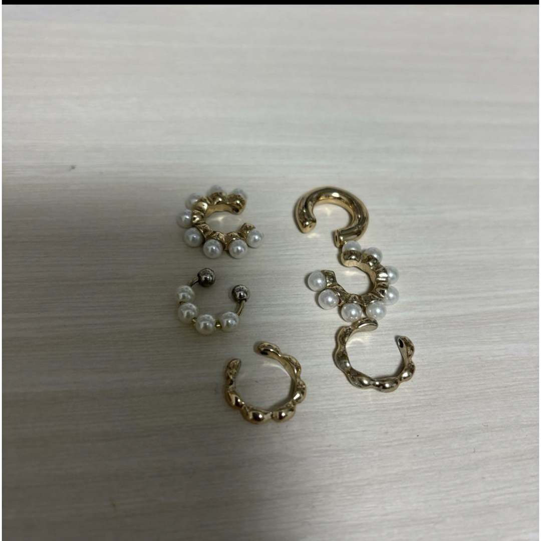 H&M(エイチアンドエム)のハルヒロイン H&M イヤーカフ 6個セット レディースのアクセサリー(イヤーカフ)の商品写真