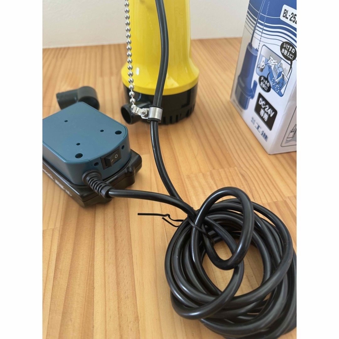 24】海水用水中ポンプ 工進 毎分60L マキタ18Vバッテリ アダプタ 24】海水用水中ポンプ 工進 毎分60L マキタ18Vバッテリ アダプタ