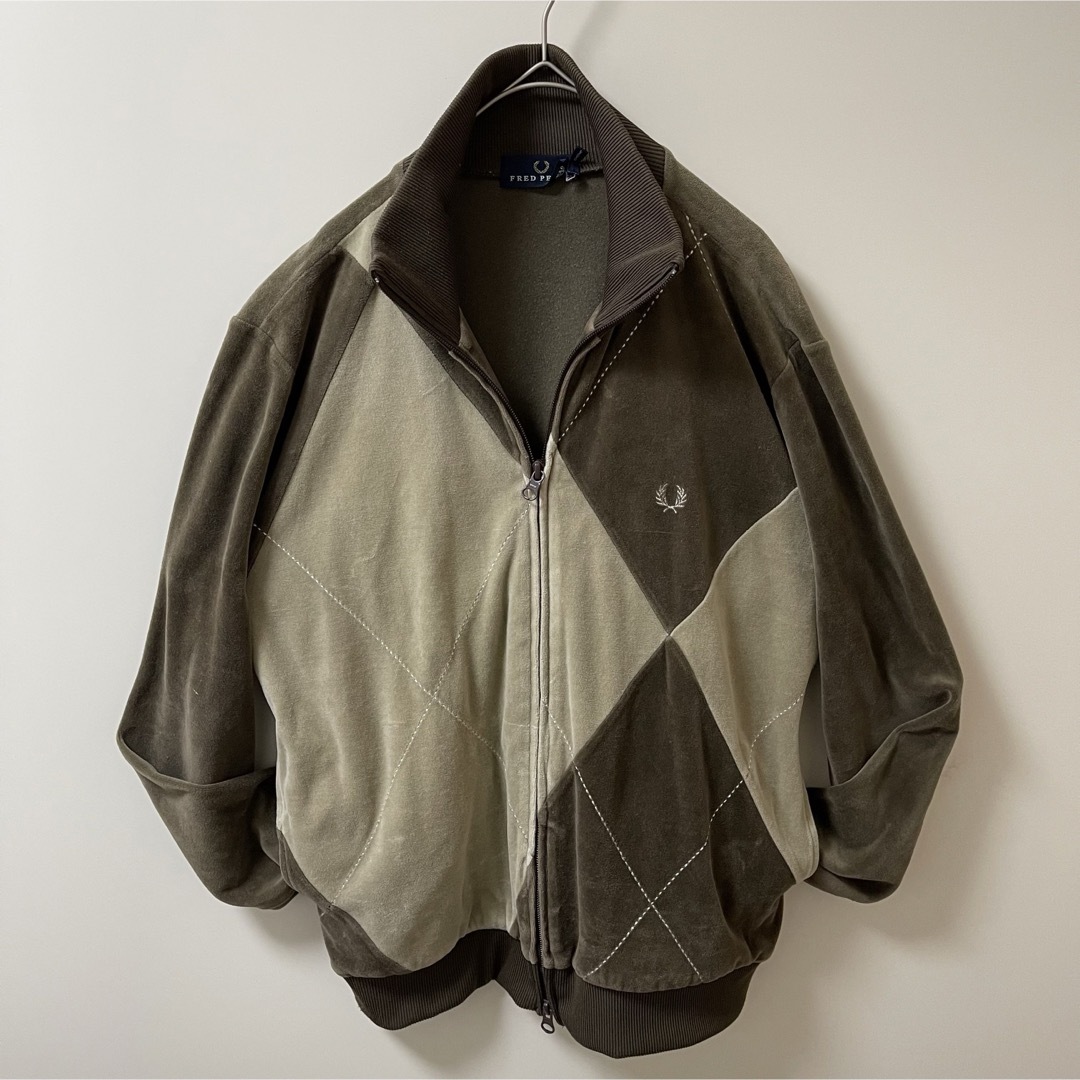 FRED PERRY - ベロアM】フレッドペリー刺繍トラックジャケット FRED PERRY - ベロアM】フレッドペリー刺繍トラックジャケット