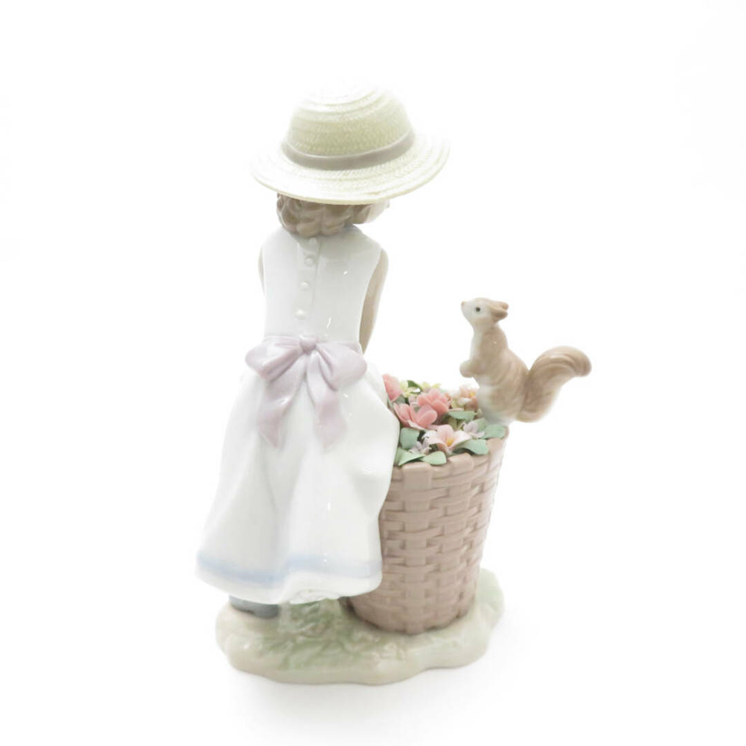 LLADRO リヤドロ 6825 森の出会い フィギュリン 1点 花 少女 LLADRO リヤドロ 6825 森の出会い フィギュリン 1点 花 少女
