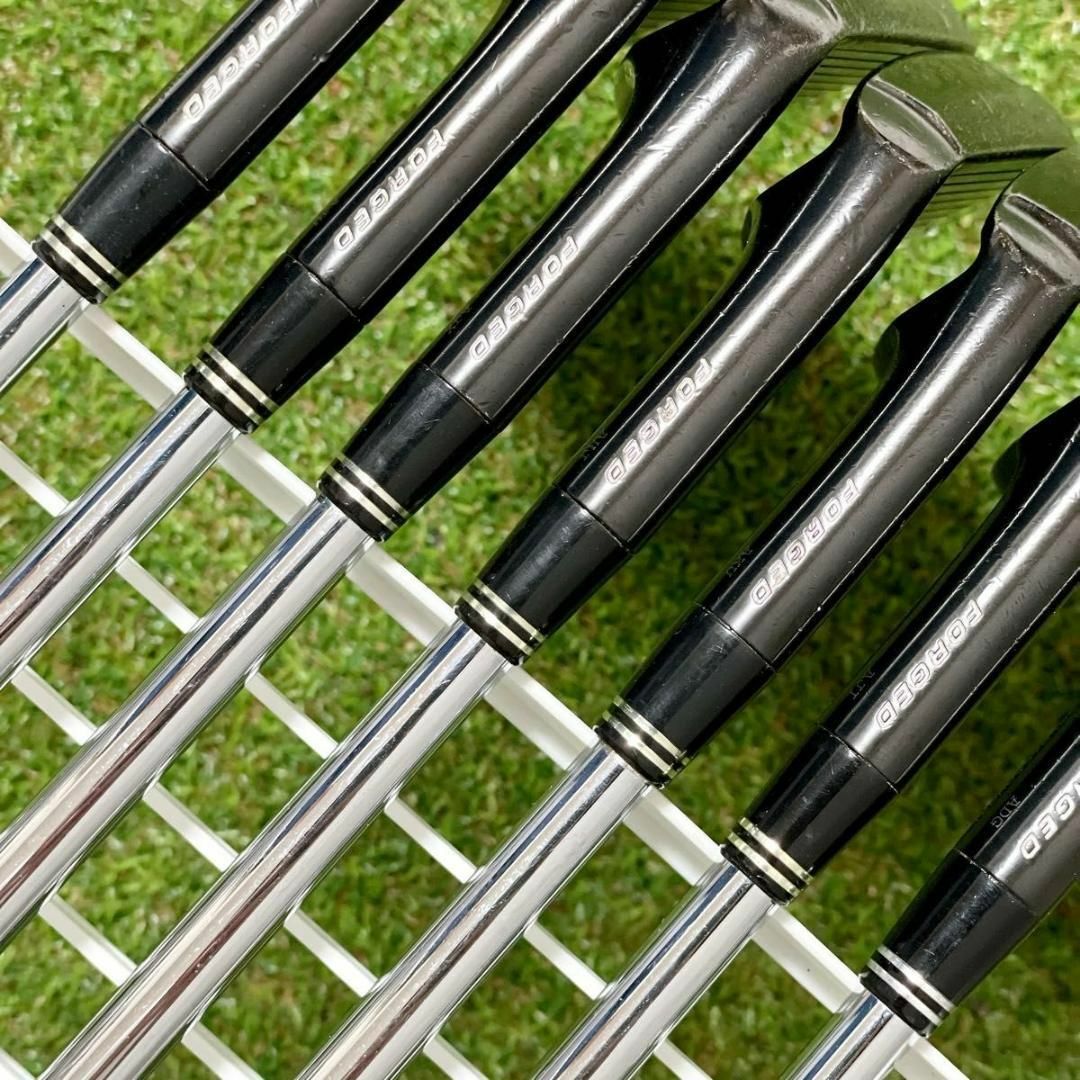 Srixon - 希少 スリクソン Z745 限定ブラック アイアン 7本 Srixon - 希少 スリクソン Z745 限定ブラック アイアン 7本