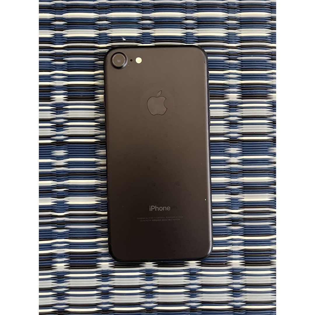 iPhone7 ブラック SIMロックなし Apple 32GB iPhone7 ブラック SIMロックなし Apple 32GB