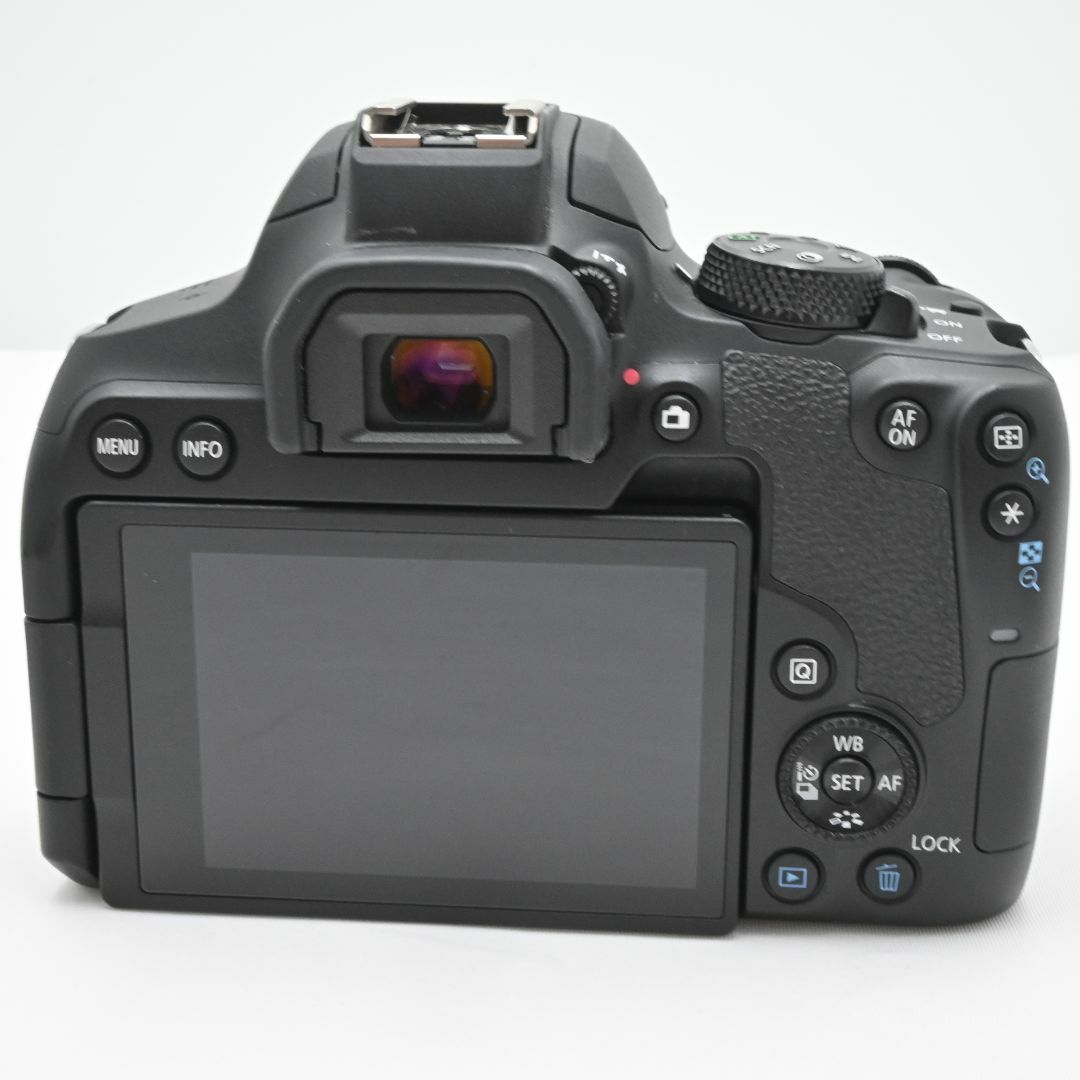 シャッター回数『3000以下』Canon EOS kiss X10i シャッター回数『3000以下』Canon EOS kiss X10i
