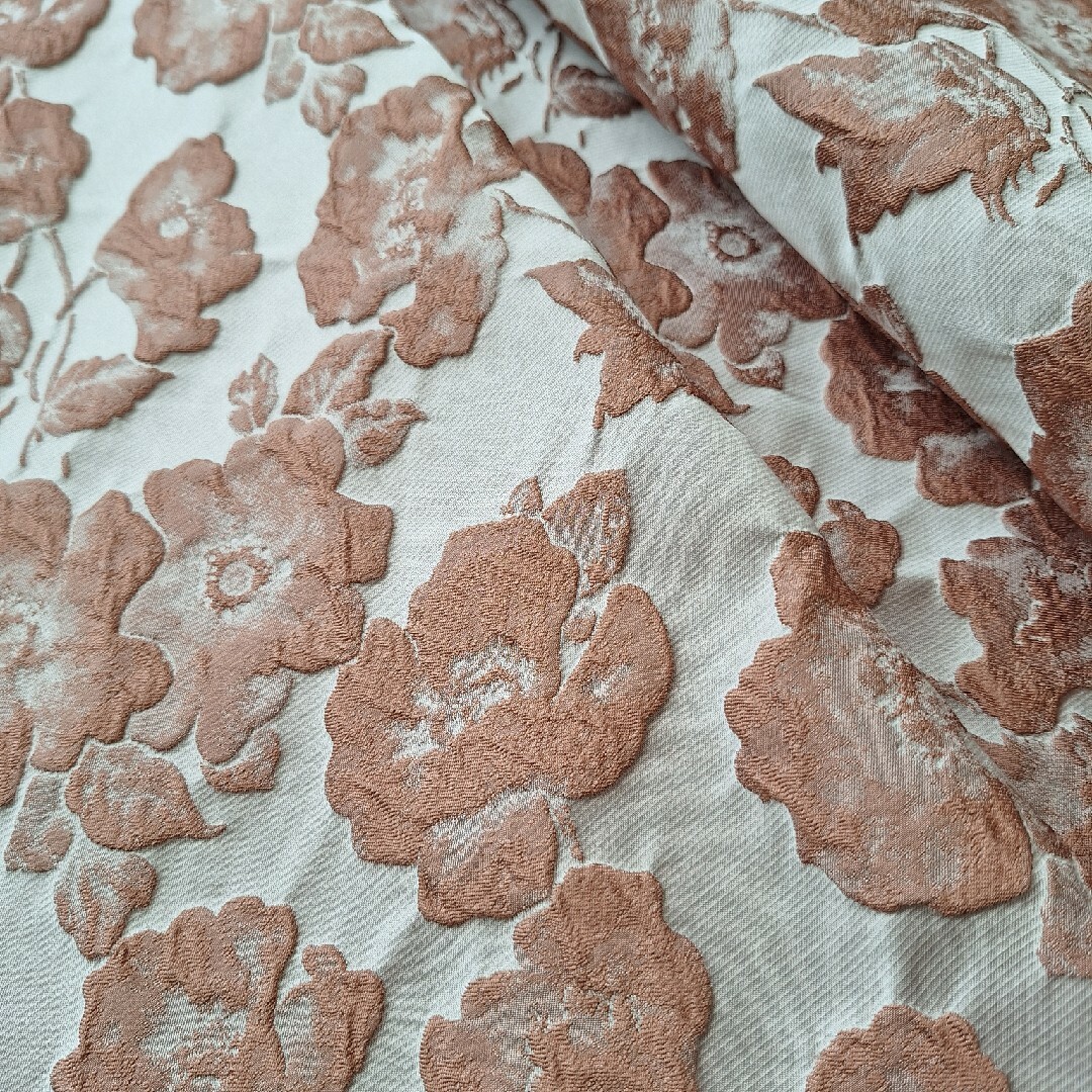 René - 新品タグ付きRene⭐ロングスカート36の通販 by maho's René - 新品タグ付きRene⭐ロングスカート36の通販 by maho's