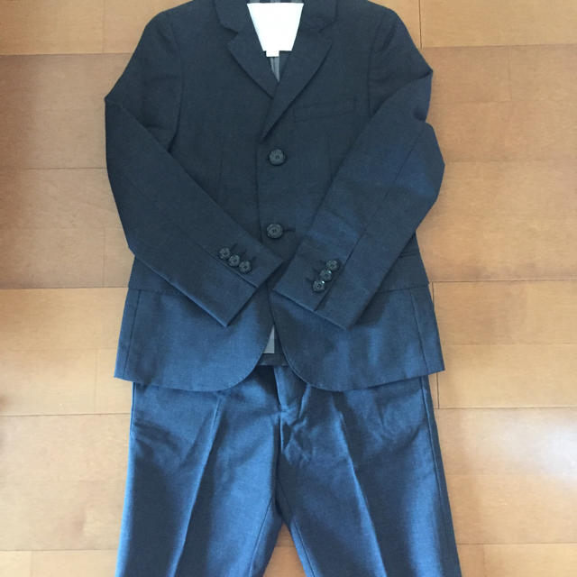 BURBERRY(バーバリー)のまよ様専用 キッズ/ベビー/マタニティのキッズ服男の子用(90cm~)(ドレス/フォーマル)の商品写真