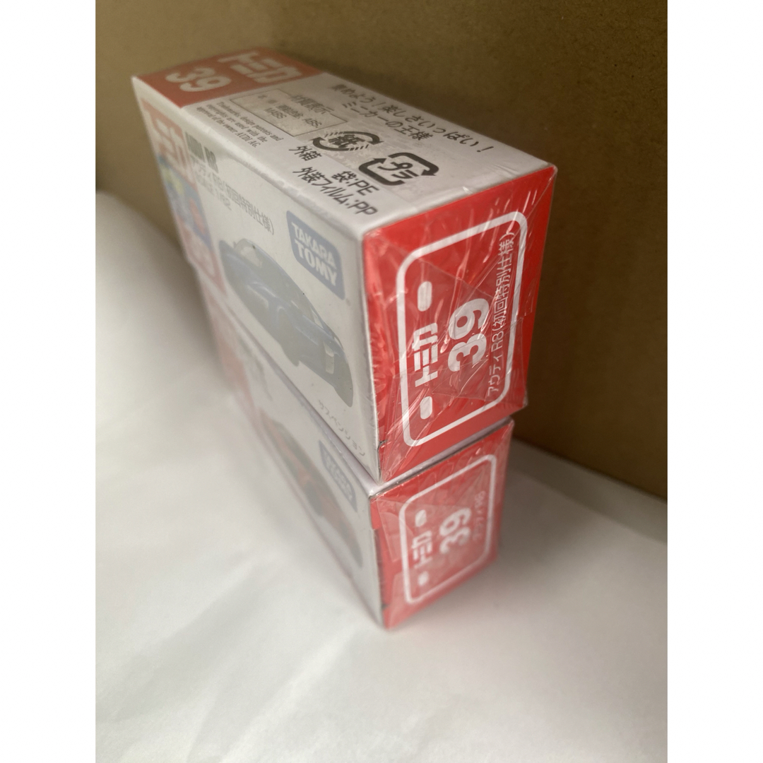 Takara Tomy - トミカ No.39 アウディ R8 初回特別仕様/通常版 Takara Tomy - トミカ No.39 アウディ R8 初回特別仕様/通常版