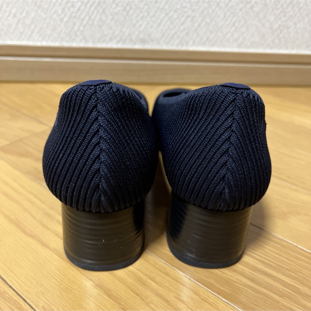 VIVAIA ヴィヴァイア スクエアトゥ パンプス チャンキー VIVAIA ヴィヴァイア スクエアトゥ パンプス チャンキー